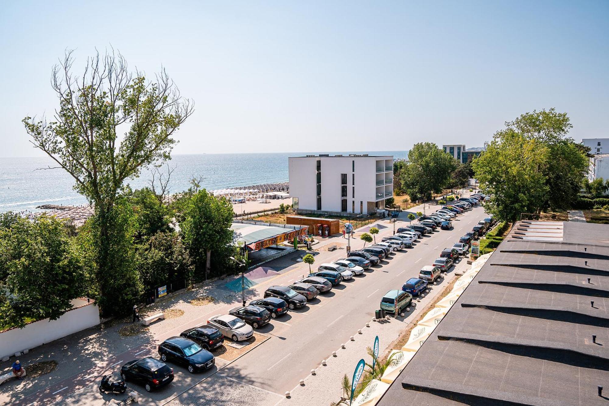 Amaris Aparthotel Западен Ефорие Екстериор снимка